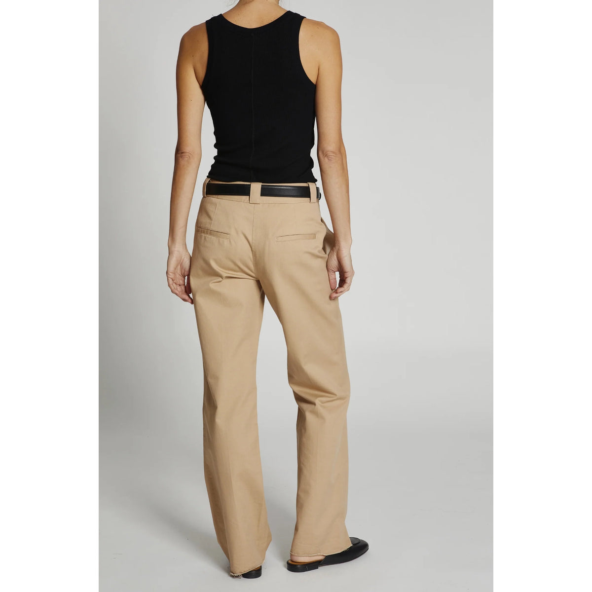 Nessa Mid-Rise Pant in Khaki